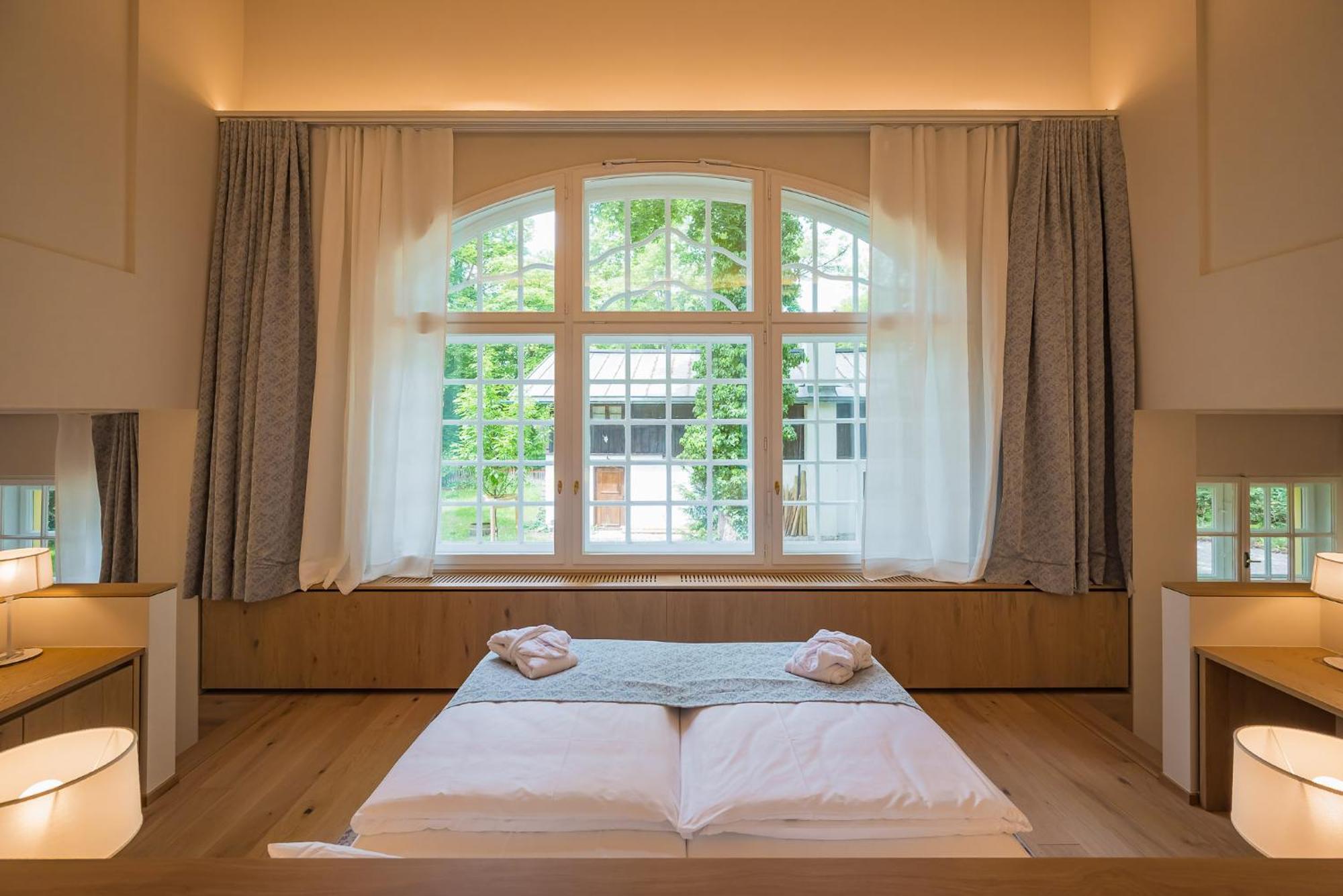 Augustiner Gutshof Menterschwaige Hotel München